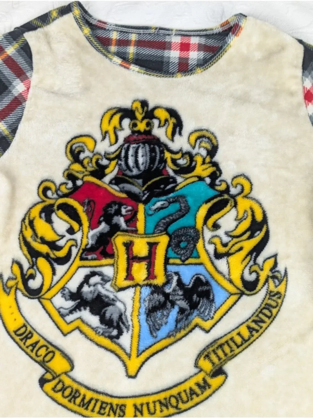 Harry Potter Hogwarts Youth /Ladies small Fleece Plaid  Pajama Top Dress READ